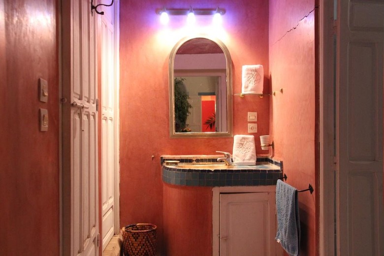 Riad Oulaya Tarra
