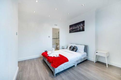 St Peters Apartment