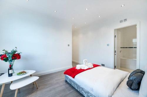 St Peters Apartment