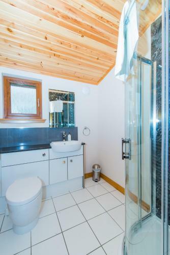 Barn Lodge With Hot Tub Near Cupar Fife