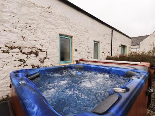 Lintie Cottage
