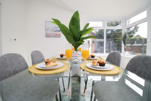 Fielding House By Staybc