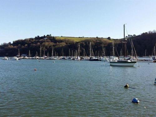 Bed & Breakfast The Ship In Dock Inn
