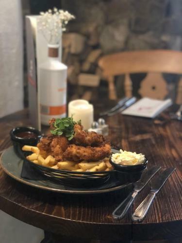 Posada The Strawbury Duck Inn