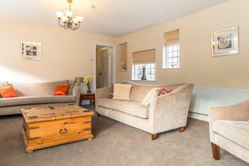 Donisthorpe Villa Sleeps 20 Wifi
