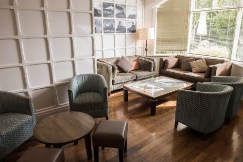 Hostal Forest Hotel