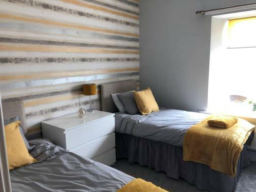 Apartamento Farm Cottage With Real Coal Fire