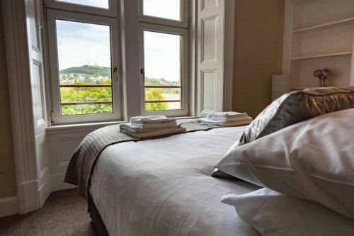 ?bright Apartment, Near University + City Centre?