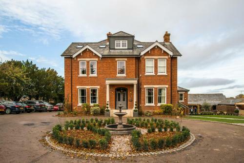 Hotel The Lodge Duxford