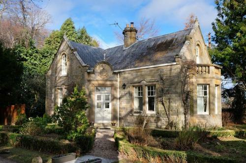 East Lodge