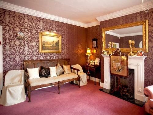 Bed & Breakfast Budleigh House