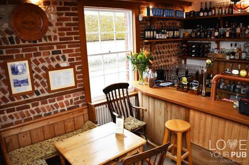 Bed & Breakfast The Star And Garter