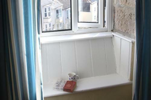 Sea View Cottage