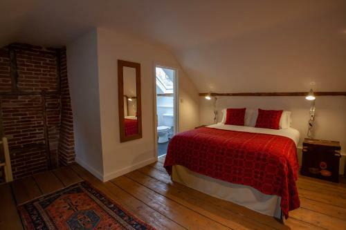 Rock Cottage