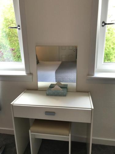 Chessels Court Apartment