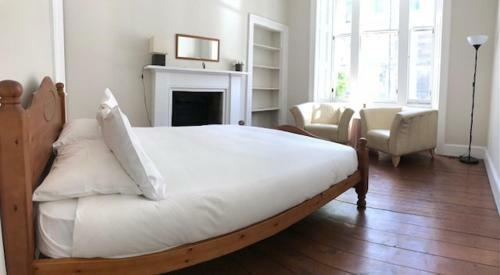 Silver Lining - Stockbridge Apartment
