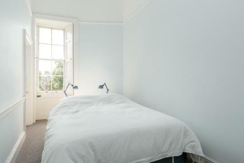 Apartamento The Bellevue Crescent Residence