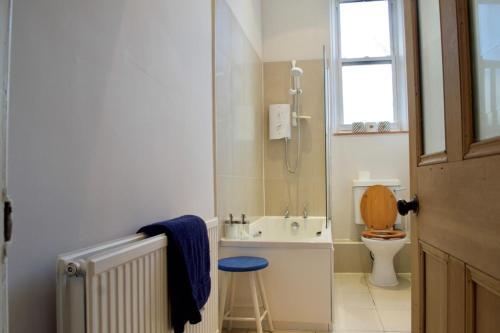 Apartamento Bright Spacious Comfortable Old Town Flat