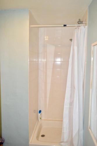 Bright & Spacious 1bd Apartment In Edinburgh