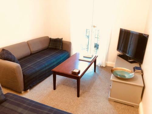 Morrison Circus - Apartment 20 Minutes Walk To Grassmarket & Castle