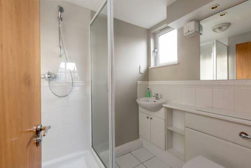 Apartamento Altido Ultra Gorgeous 3bd Old Town Apt W Balcony&parking