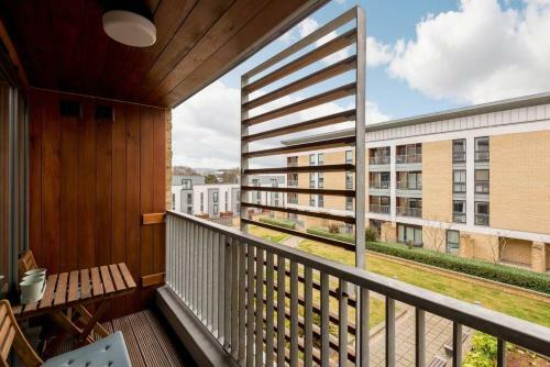 Apartamento Altido Ultra Stylish 2 Bed/2 Bath With Balcony & Parking