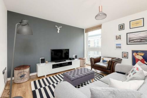 Apartamento Altido Ultra Stylish 2 Bed/2 Bath With Balcony & Parking