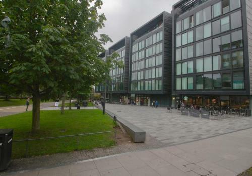 Apartamento The New Quartermile Residence