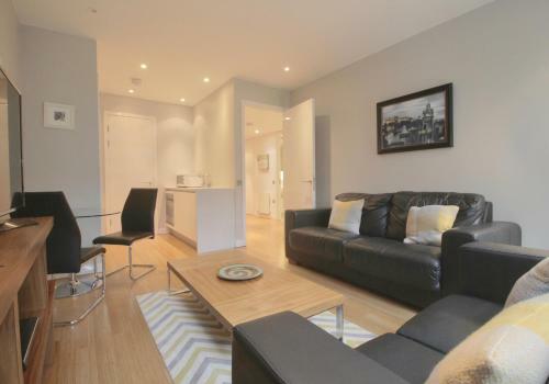 Apartamento The New Quartermile Residence
