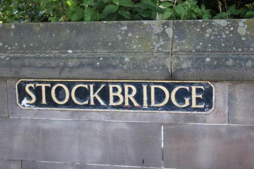 Apartamento Sunny First Floor Stockbridge Flat