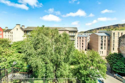 Apartamento Altido Charming Flat By Royal Mile With Garden And View