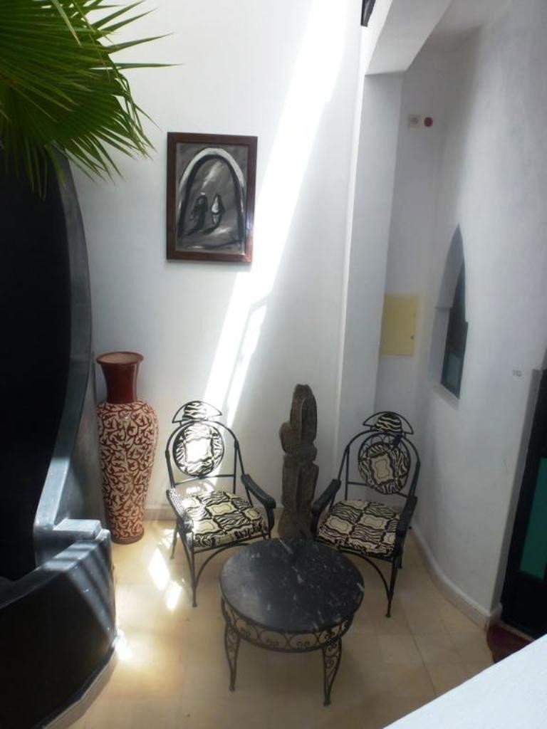 Riad La�rouss Family
