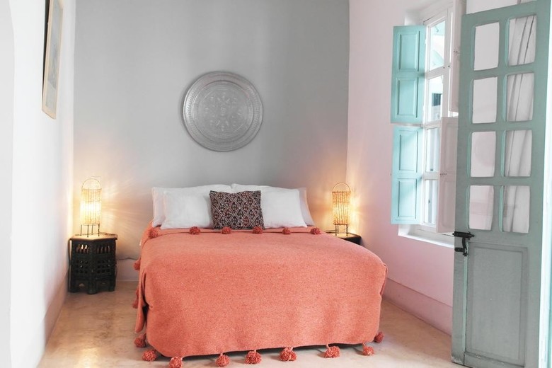 Riad Helen