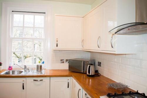 Apartamento Lovely Bright One Bedroom Home Near Meadows!