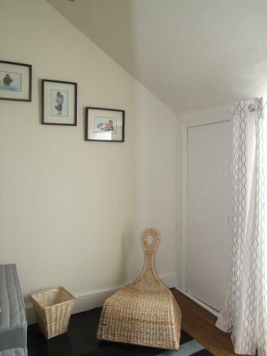 331 Attractive 2 Bedroom Apartment In Edinburgh's New Town
