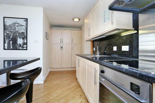 Apartamento West Bow - Comfy 2 Bed On West Bow Overlooking Grassmarket