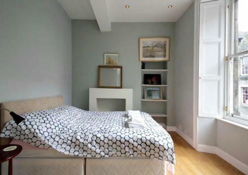 Altido Edinburgh Spacious Apartment - Royal Mile