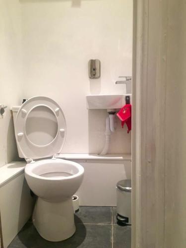 2 Bedroom City Apartment