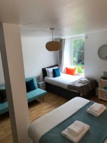 Impeccable 2-bed Apartment In Edinburgh