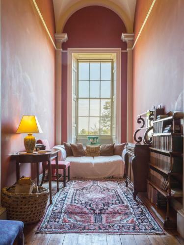 Edrom Chateau Sleeps 26 Wifi