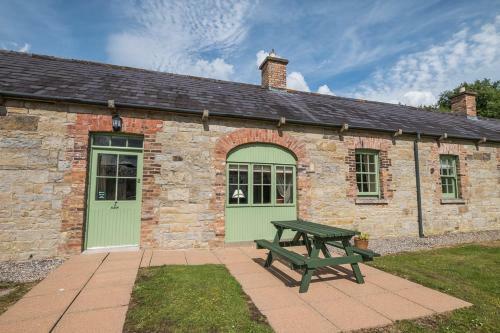 Belle Isle Castle And Cottages