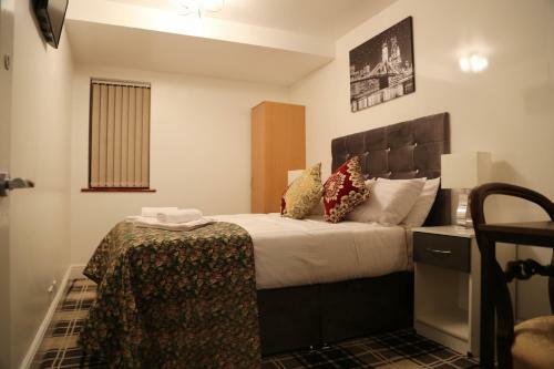 Hotel Atz&h Inn