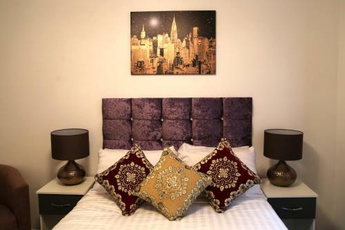Hotel Atz&h Inn