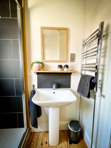 Nomi Homes - Powderham - Exeter - Uni - Beach - Central