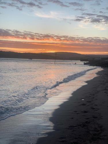 Exmouth Beach Hotel