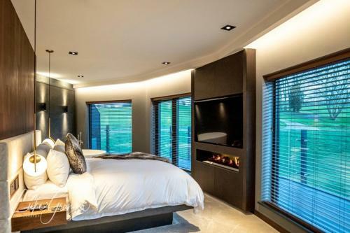Cave Hotel Near Canterbury