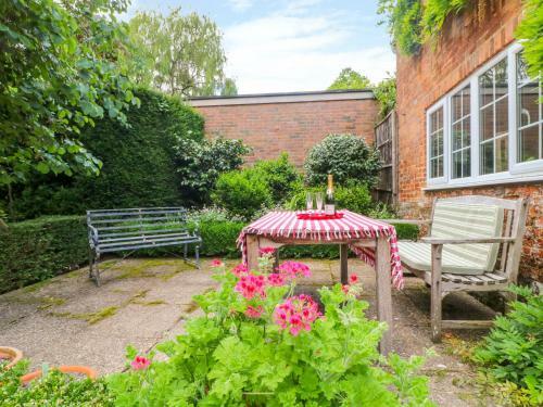 Mews Cottage