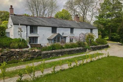 Bridge Cottage