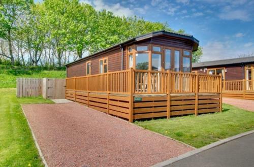 Bluebell Hot Tub Lodge