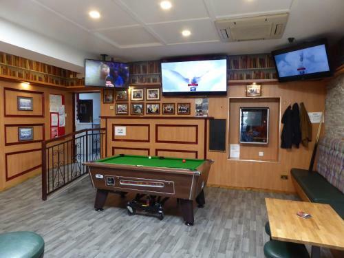 Hostal The Red Lion Tavern